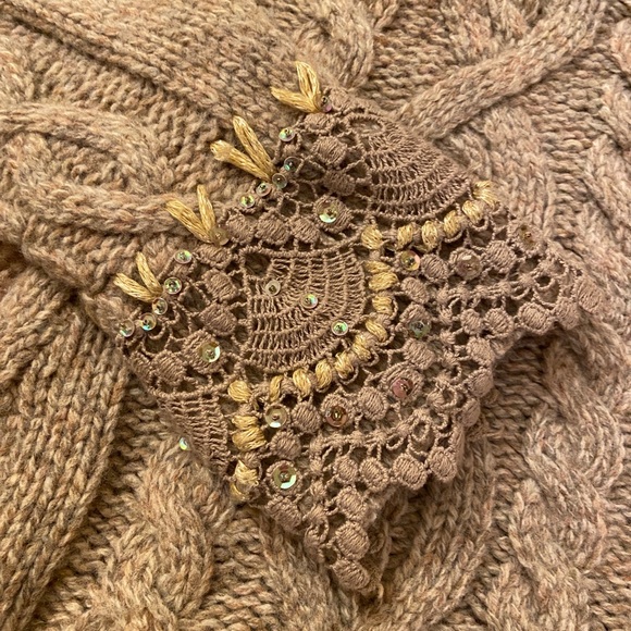 EUC Anthropologie Sleeping on Snow Button Sweater - Picture 9 of 10